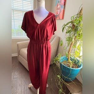 V-Neck Short Sleeve Burgundy Jumpsuit